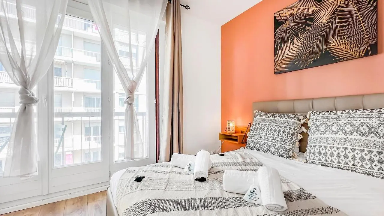 Apartment Homey Mango - Proche Centre/Parking Gratuit/Proche Gare/Balcon Annemasse