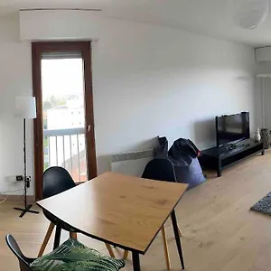 Vaste Et Lumineux T2 Appartement