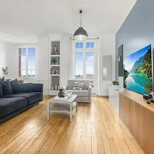 Homey Awesome - Proche Gare Et Tram - Centre-ville - Balcon Prive - Wifi Gratuit Appartement